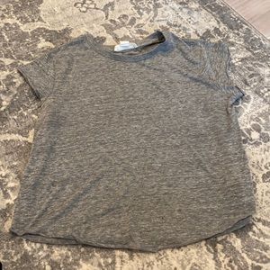 gray crop top